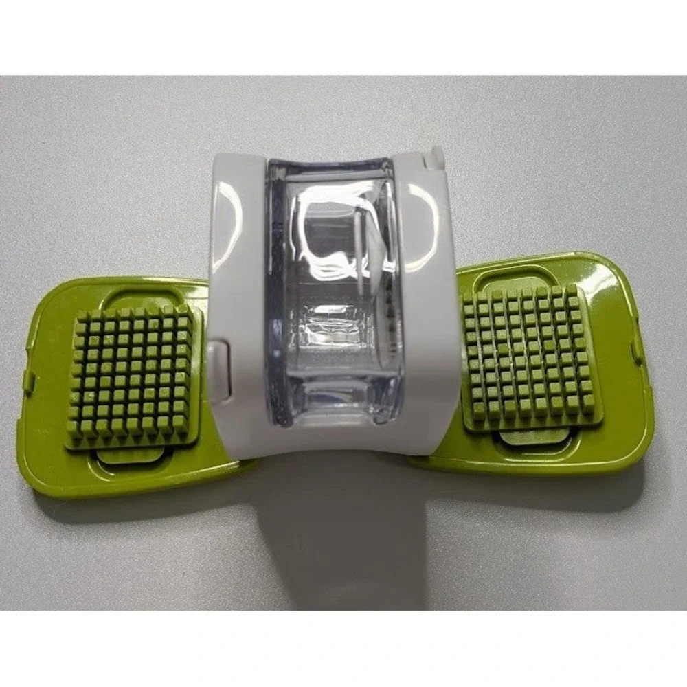 RSVP Garlic Chopper Green Small Manual Rolling Mincer